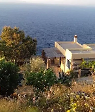 House In Kea بيت للعطل