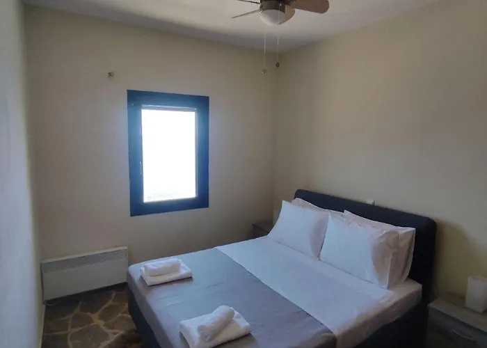 Feriehus House In Kea